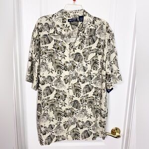 NWT Y2K Puritan Tropical Floral Button Down Shirt Neutral Colors Men’s Large